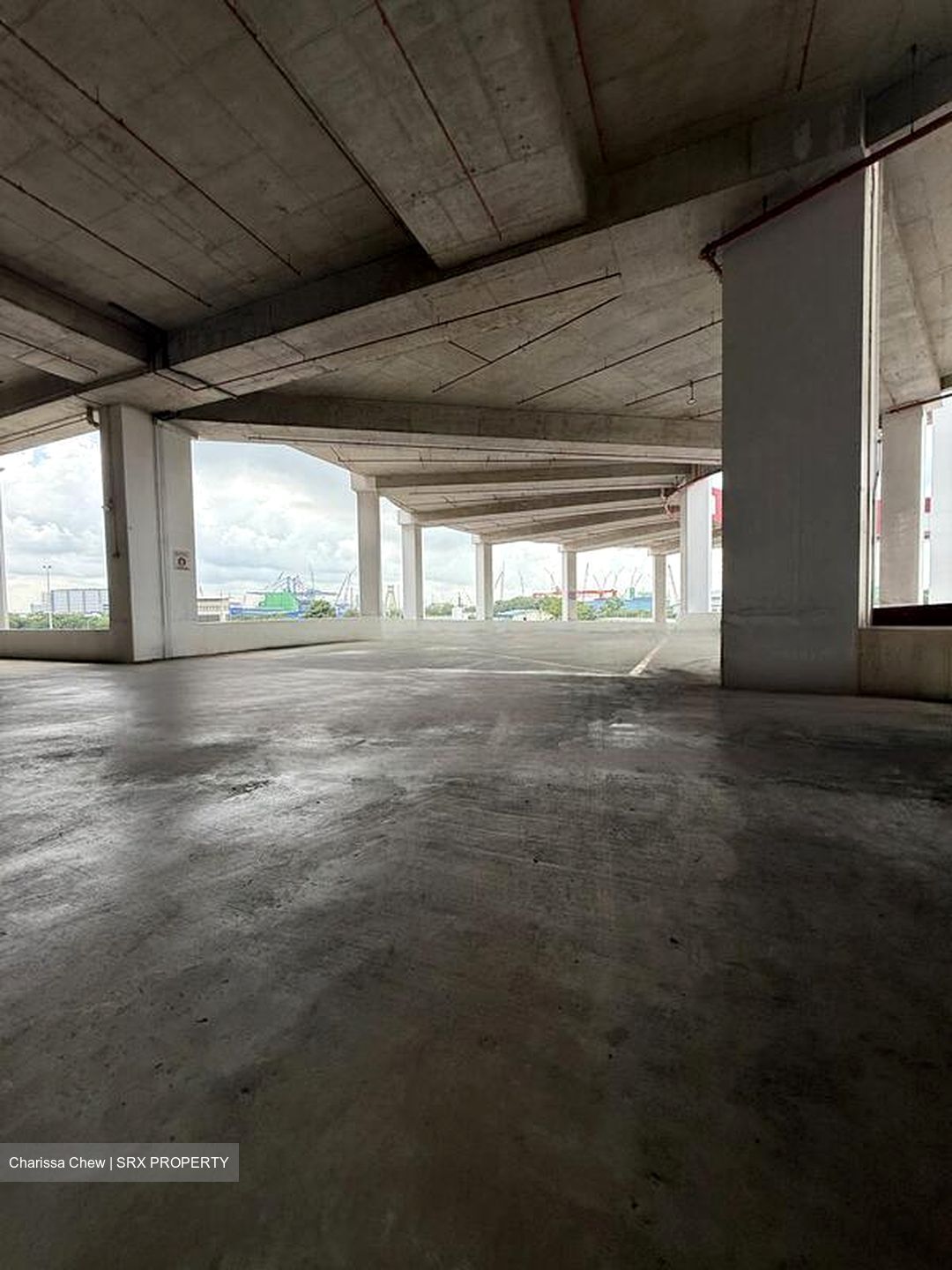 Jurong Districentre (D22), Factory #498302001